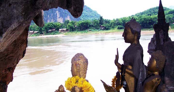 1776741918_cross border cycling Vietnam Laos.jpg